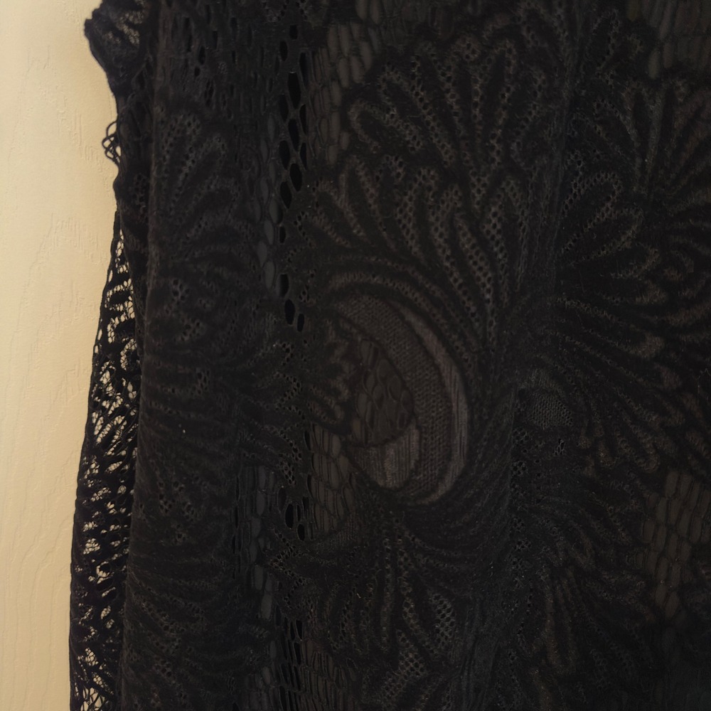 LOFT Womens Black Floral Lace Halter Neck Sleeveless Keyhole Back Top Large - Picture 2 of 7
